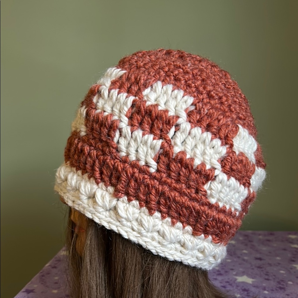 Crochet checkered large beanie soft acrylic yarn new extremely warm
